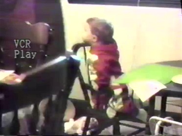 19891216a Boblenz Burnham Mantey Holiday Christmas Santa Visiting House Lee Ann Lane Winchester Kentucky