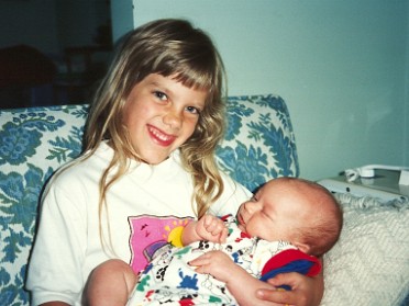 19940423b Blair Burnham Visiting Justin At Home At 10 Days Old