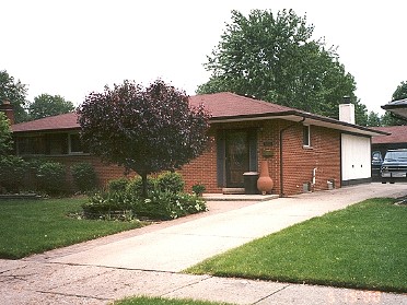 20000519a Burnham House A New Abode Shannon Sterling Heights MI