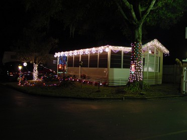 20001227c Boblenz Burnham Trip Holiday House Yard Florida Jim Rosemary Southern Plantation Christmas Lights