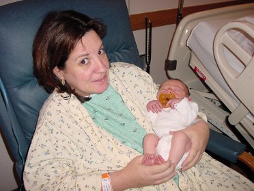 20010710a Belan Burnham Newborn Alex Plus Two Days