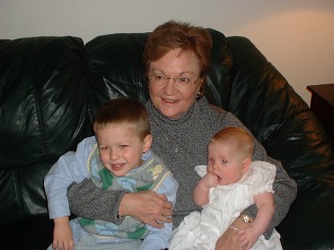 20030106a Uhl Visiting Larry JoAnn Grandbabies