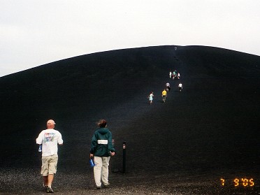 20050709a Burnham Trip School College Dan Geology Of The Northern Rockies Field Trip Craters of the Moon National Monument Idaho Wyoming