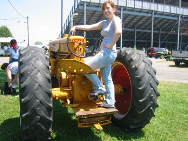 20060618c Mantey Folk Tractor Pix