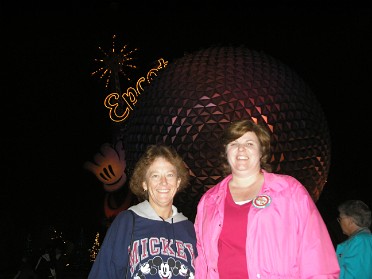 20061118d Burnham Szandzik Trip Sue Disney Epcot Evening Session Florida