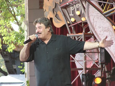 20070413a Burnham Trip Concert Disney Epcot 14th Annual International Flower And Garden Festival Tony Orlando Florida