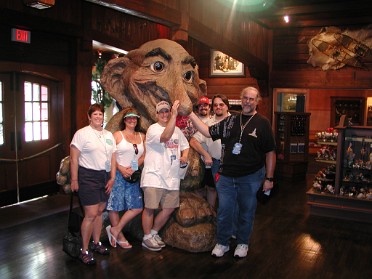 20070608i Burnham Trip Job John Jr SVO Disney Epcot Peter Pan Florida