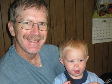 20090722a Mantey McMahan Visiting Joe Jacob Peyton