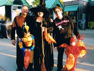 20091031a Belan Holiday Halloween