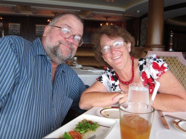20140721g Burnham Mantey Trip 1st Disney Dream Cruise Day 2 Dinner To Lobby Entertainment Bahamas