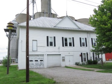 20150620f Boblenz Burnham Mantey Trip Family History Touring Fire House New Bloomington Ohio