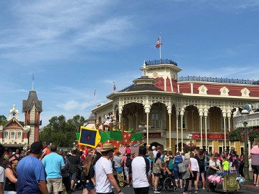 20190324a Burnham Mantey Trip Disney Magic KIngdom Florida