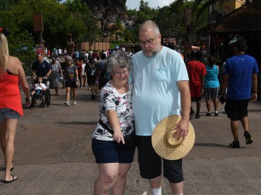 20190831a Burnham Trip Disney Animal Kingdom Simba Magnet Florida