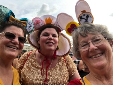 20190910a Burnham Mantey Szandzik Trip Holiday Disney Magic Kingdom Halloween Party Florida
