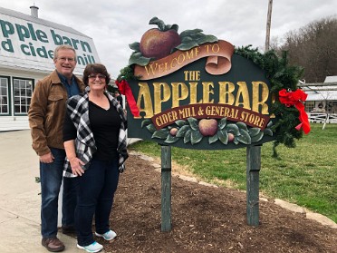 20211227d Burnham Mantey Trip Lunch The Applewood Farmhouse Restaurant Sevierville Tennessee
