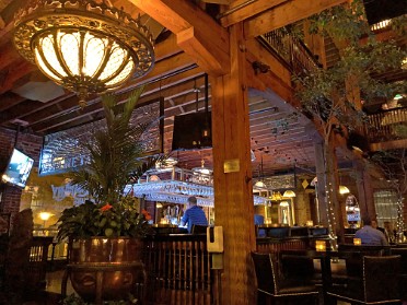 20221109d Burnham Trip Dinner The Tobacco Company Richmond Virginia