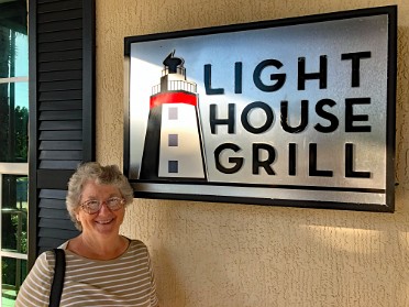 20221209d Burnham Trip Lighthouse Grill Marathon Florida