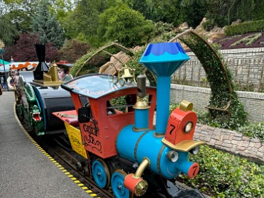 20230605t Burnham Trip Western US Grand Circle Tour Casey Jr Circus Train Disneyland Anaheim California