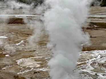 20230626y Burnham Trip Western US Grand Circle Tour Norris Geyser Basin Yellowstone National Park Wyoming