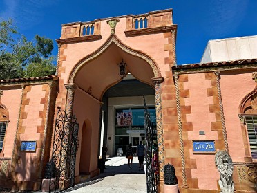 20240408a Burnham Trip Camping Ringling Museum Entrance Sarasota Florida