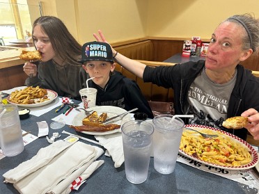 20240511a Bourland Burnham Campbell Dinner Big Boy Michigan