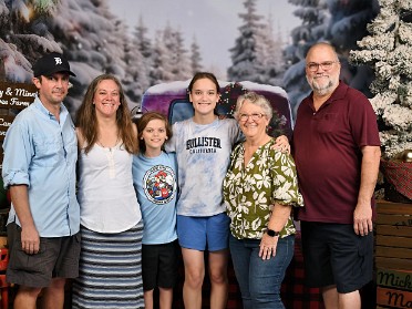 20241229a Burnham Campbell Trip Boathouse Lunch And Family Pictures Disney Springs Florida