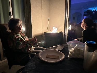 20241231a Burnham Campbell Trip Holiday New Year's Eve BBQ And S'mores Florida