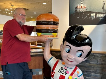 20250622a Burnham Trip Lunch Big Boy Michigan